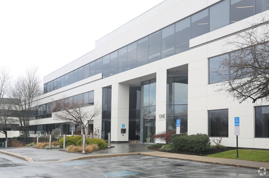 More Photos Of 1160 W Swedesford Rd, Berwyn Unknown For Lease