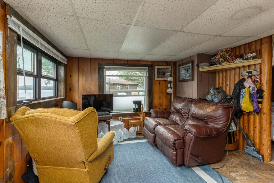 More Photos Of 229 E Lake Emily Rd, Crystal Falls Trailer Camper Park For Sale