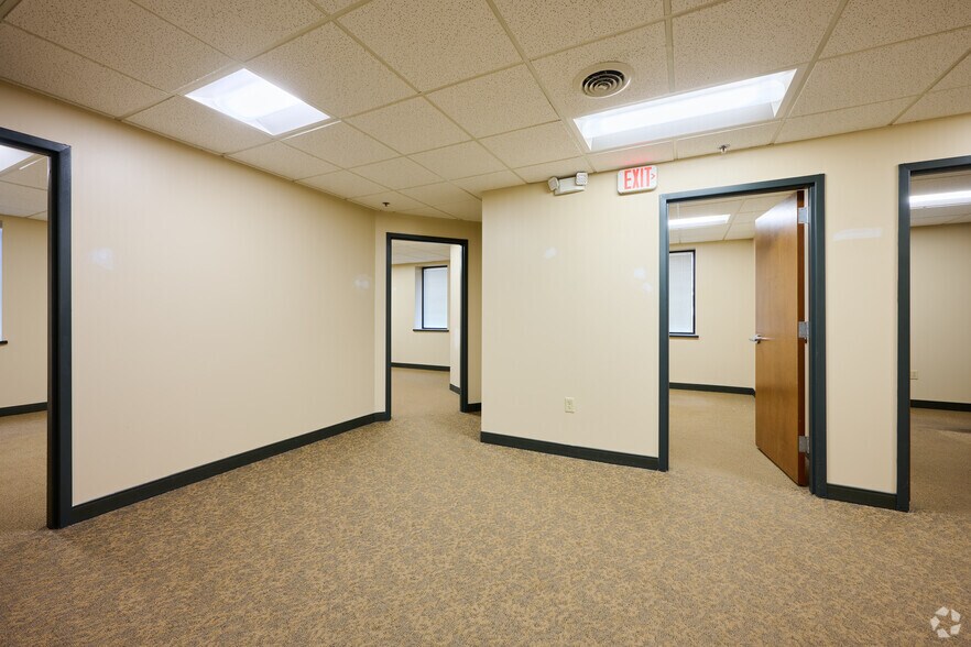 More Photos Of 300 Main St, East Rochester Medical For Lease