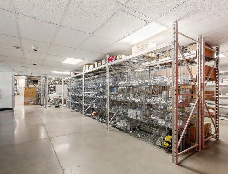 More Photos Of 7671 Alderbridge Way, Richmond Light Distribution For Lease