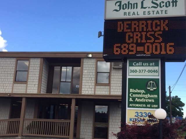 More Photos Of 3330 Kitsap Way, Bremerton Office For Lease