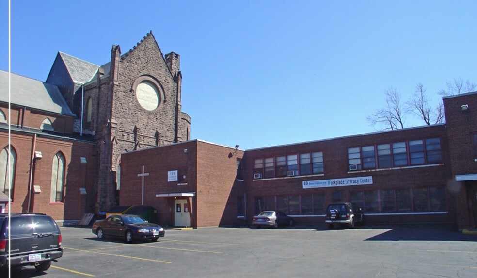 More Photos Of 160 Edward St, Buffalo Schools For Sale