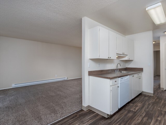 More Photos Of 9555 SW Allen Blvd, Beaverton Apartments For Sale