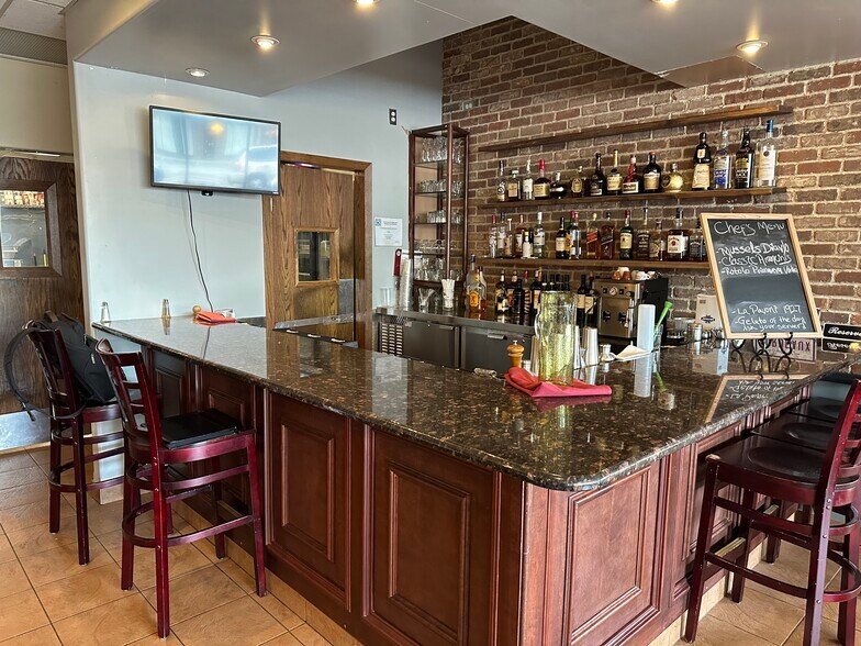 More Photos Of 8341 Grand Ave, River Grove Restaurant For Sale