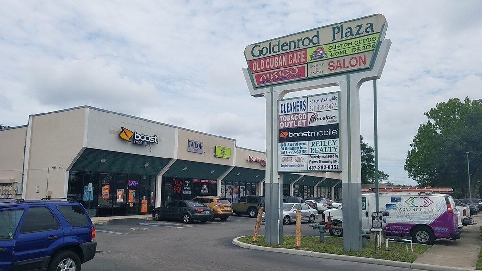 Primary Photo Of 1652-1704 N Goldenrod Rd, Orlando General Retail For Sale
