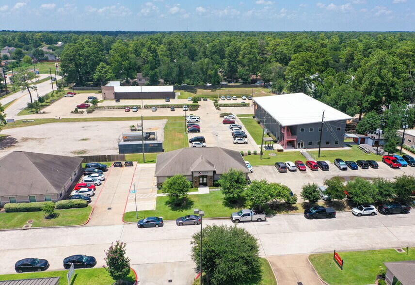 More Photos Of 13715 Office Park Dr, Houston Office For Sale