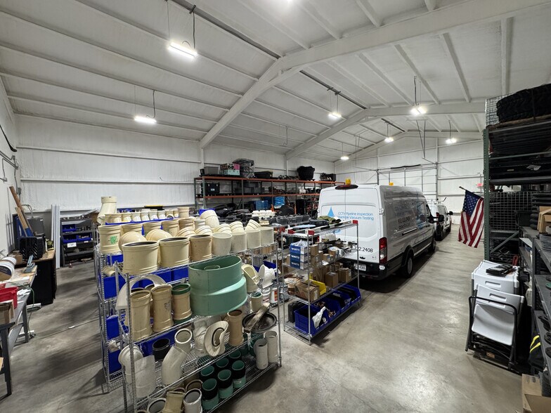 More Photos Of 263 Ranch Trail, Rockwall Flex For Lease