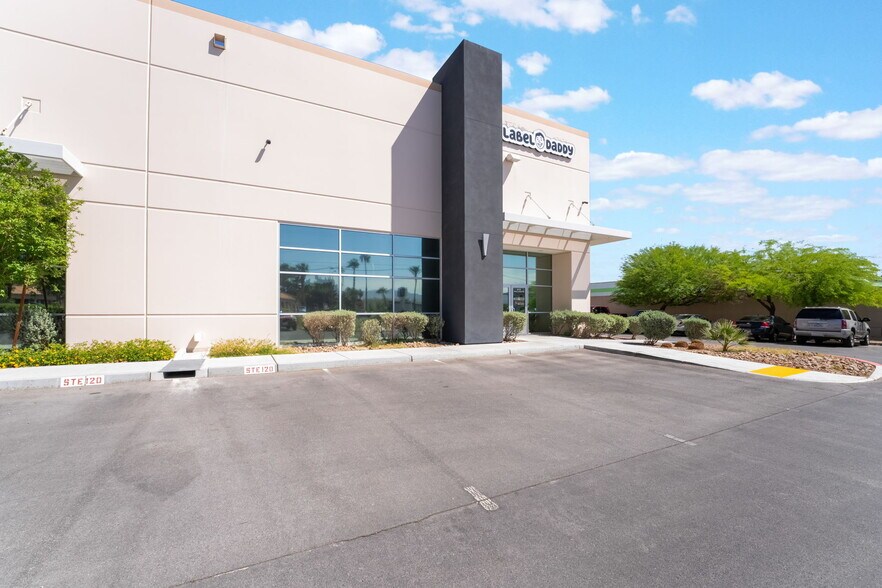 More Photos Of 2950 E Sunset Rd, Las Vegas Showroom For Sale