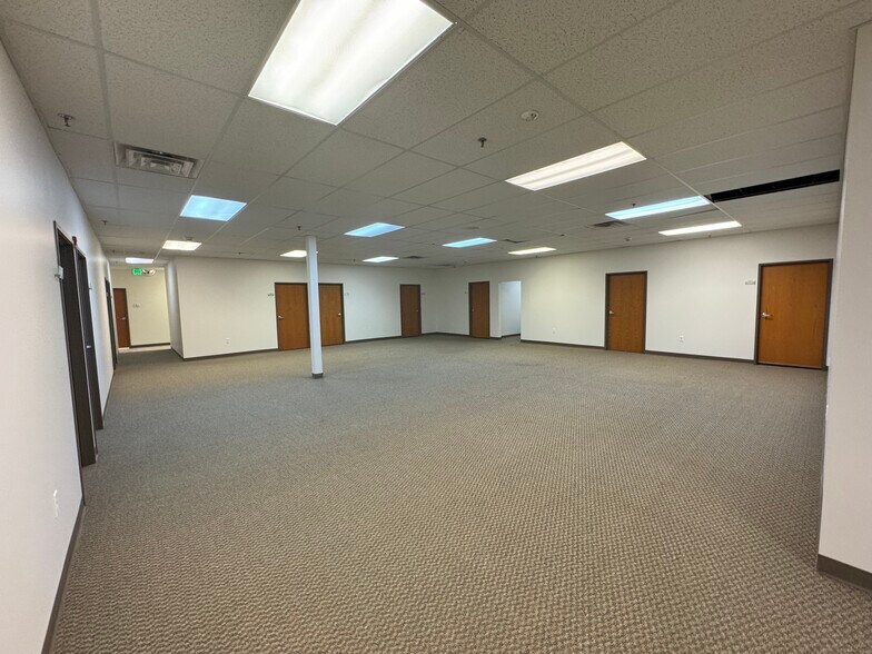 More Photos Of 6949 S High Tech Dr, Midvale Office For Lease