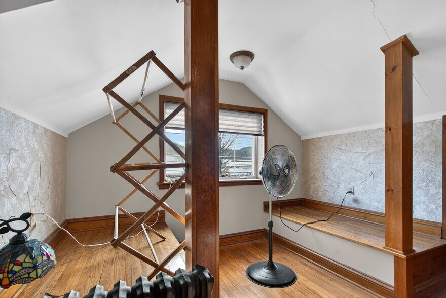 More Photos Of 2353 State Highway 80, West Burlington Freestanding For Sale
