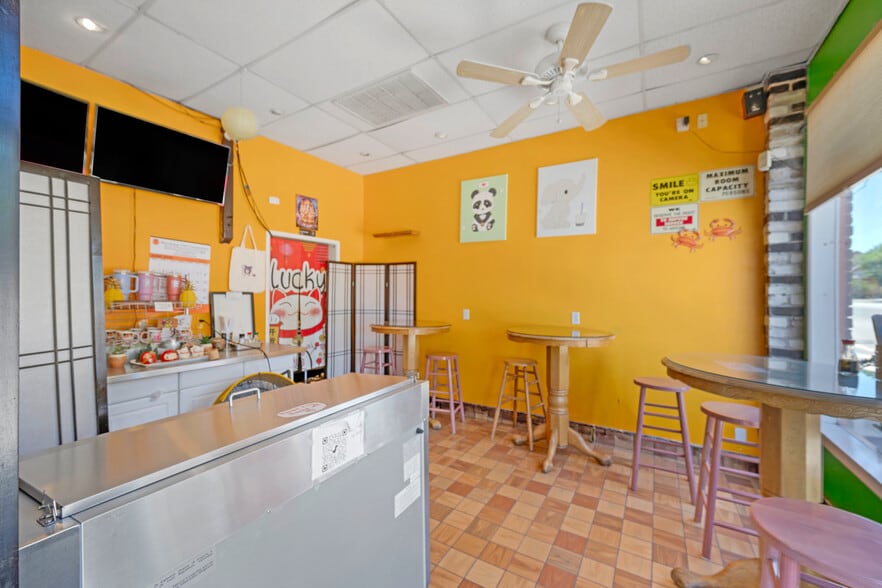 More Photos Of 201 E St, Lemoore Auto Repair For Sale