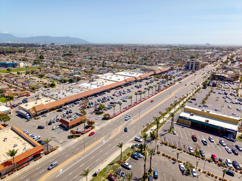 More Photos Of 2500-2818 Saviers Rd, Oxnard Unknown For Lease