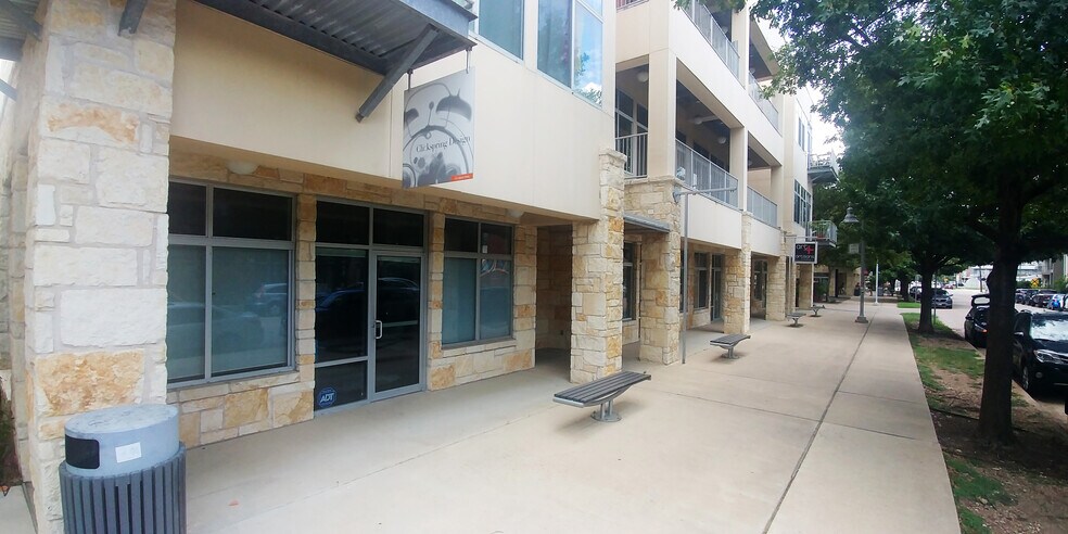 More Photos Of 2401 E 6th St, Austin Loft Creative Space For Lease