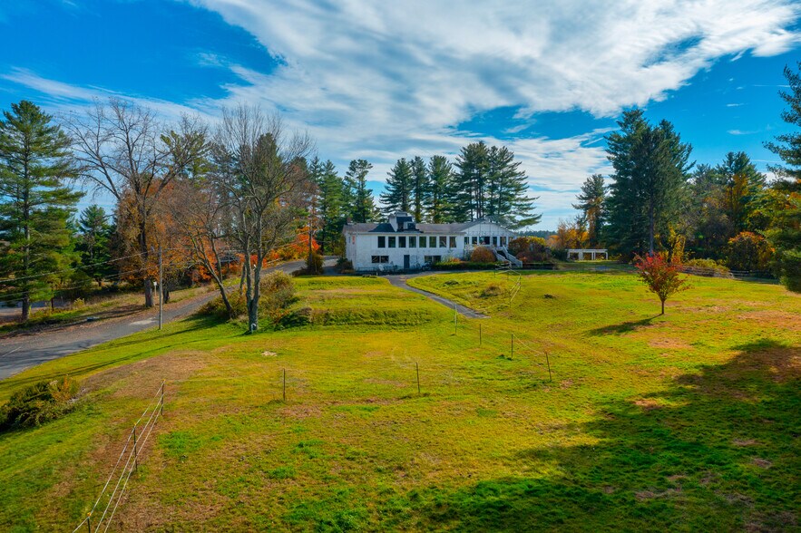 More Photos Of 685 S Egremont Rd, Great Barrington Golf Course Driving Range For Sale