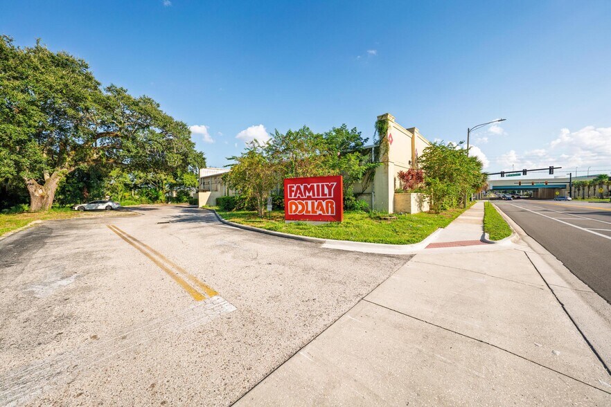 More Photos Of 3015 S Rio Grande Ave, Orlando Freestanding For Sale