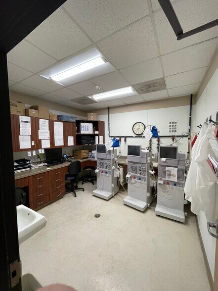 More Photos Of 2812 Williams St, Savannah Medical For Lease