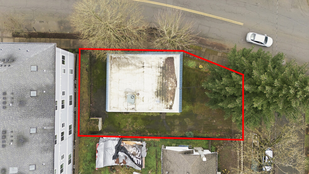 More Photos Of 3004 SE 50th Ave, Portland Office For Sale