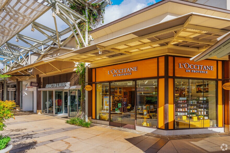 More Photos Of 15900 La Cantera Pky, San Antonio Unknown For Lease