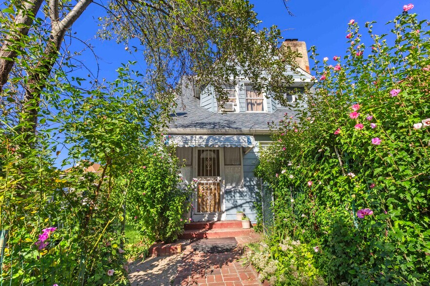 More Photos Of 1418 Doris St, Bronx Land For Sale