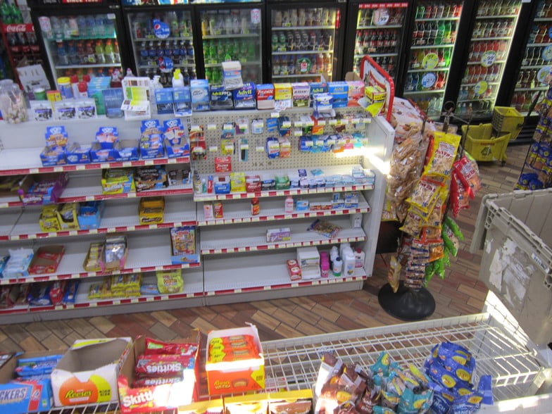 More Photos Of 2301 Lackey St, Lumberton Convenience Store For Sale