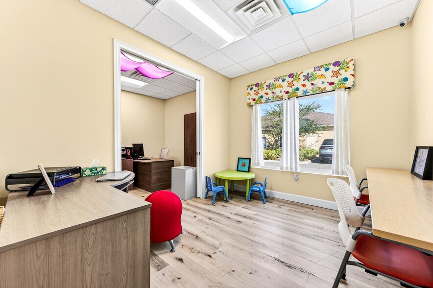 More Photos Of 6520 3rd St, Rockledge Medical For Sale