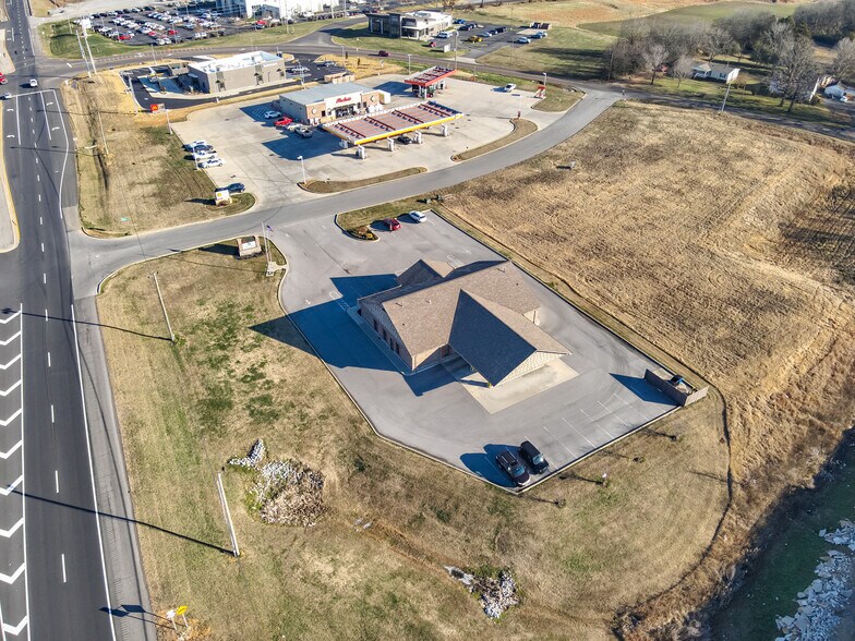 More Photos Of 1105 Octane Dr, Murray Office For Sale