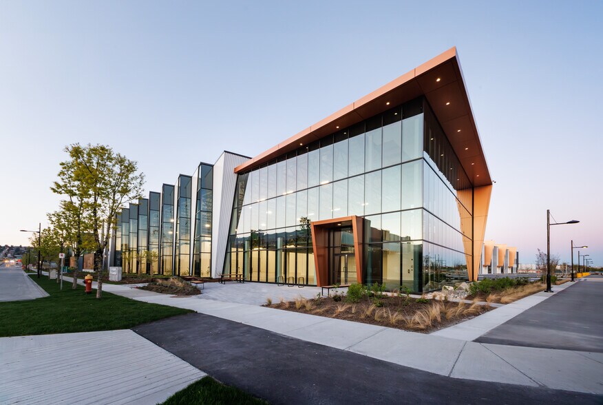 More Photos Of 7 King Edward St, Coquitlam Warehouse For Sale