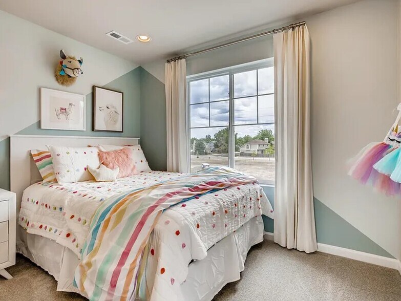 More Photos Of 5315-5329 Canyon View Dr, Castle Rock Apartments For Sale