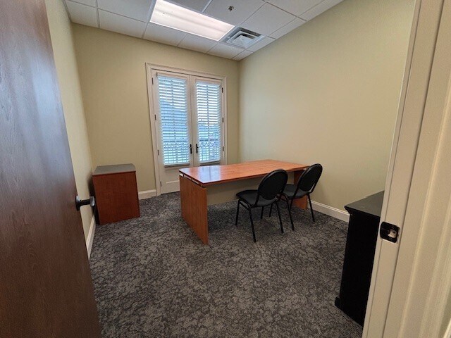 More Photos Of 2446 Caffey St, Hernando Office For Lease