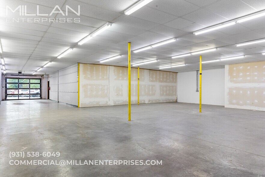 More Photos Of 2200 Wilma Rudolph Blvd, Clarksville Storefront Retail Office For Lease