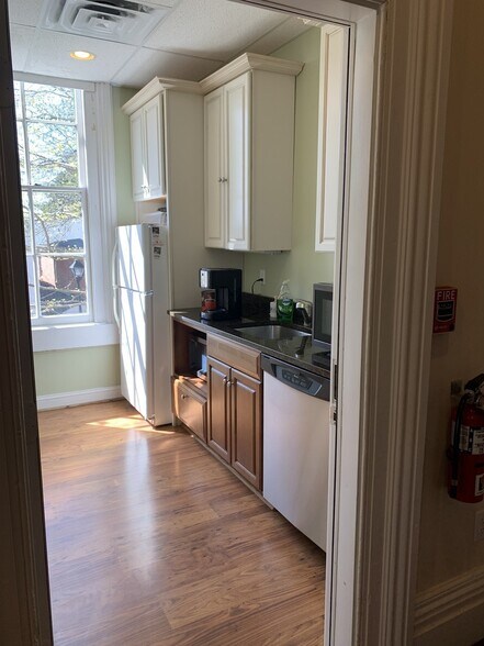More Photos Of 110 N Washington St, Easton Office Residential For Lease