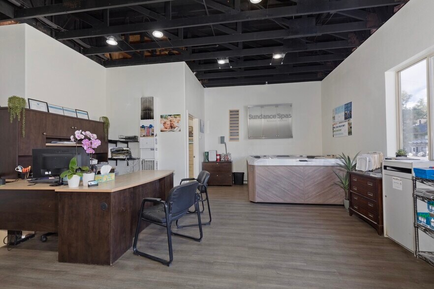 More Photos Of 100 Sierra Rd S1 park, Mammoth Lakes Industrial For Sale