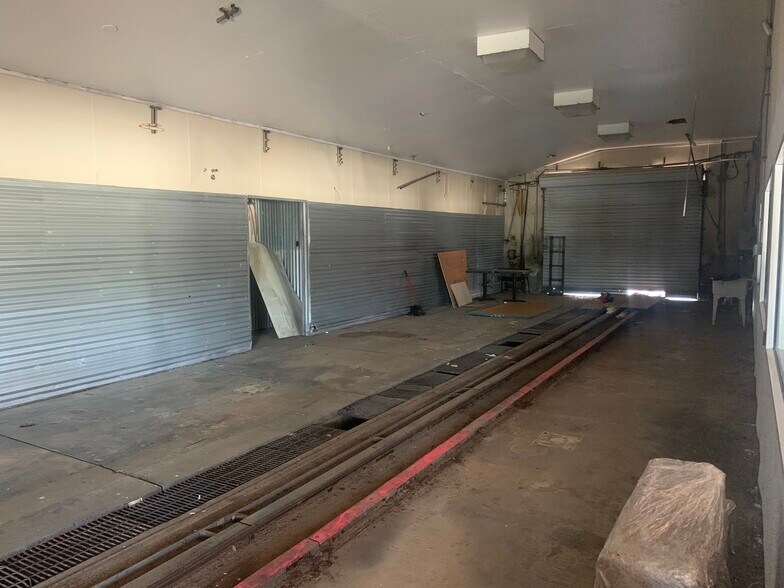 More Photos Of 1526 Pat Booker Rd, Universal City Storefront Retail Office For Sale