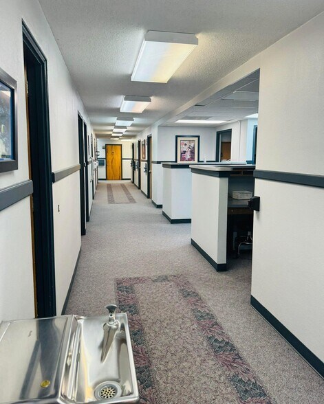 More Photos Of 2020 Central Ave, Dodge City Medical For Sale
