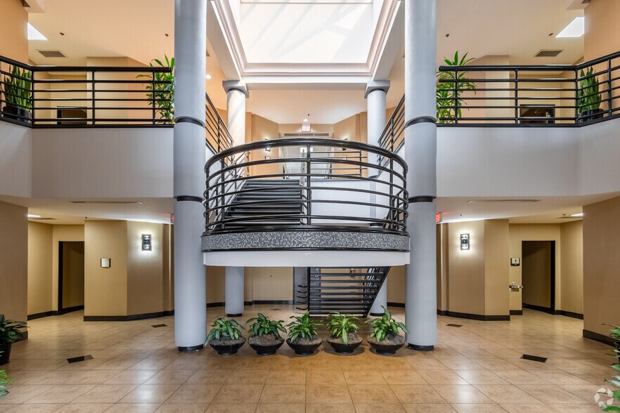 More Photos Of 3300 Highlands Pky, Smyrna Office For Lease