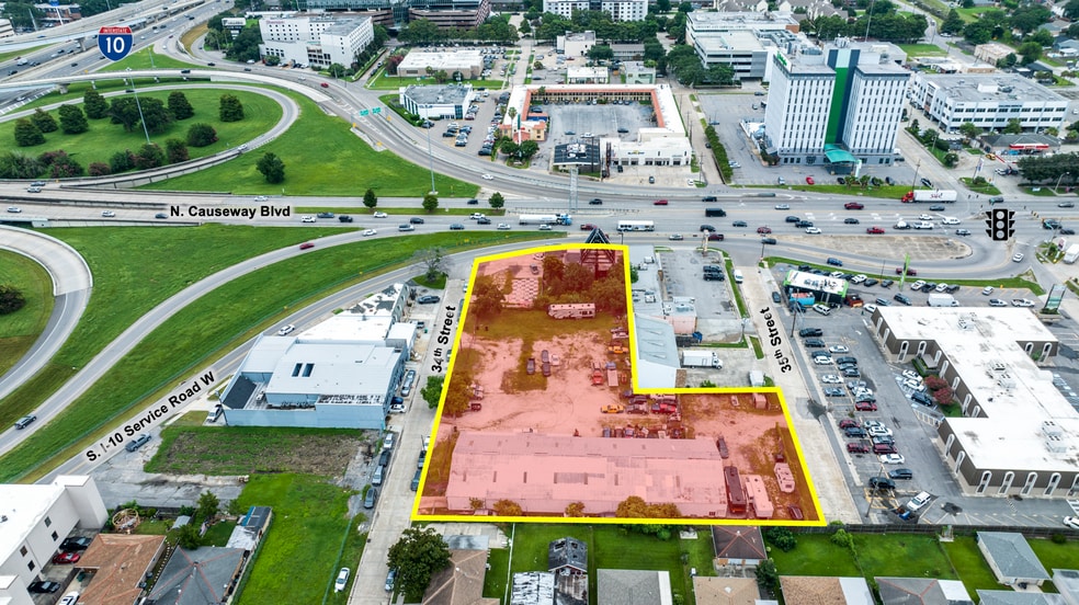 More Photos Of 2312 N Causeway Blvd, Metairie Land For Lease