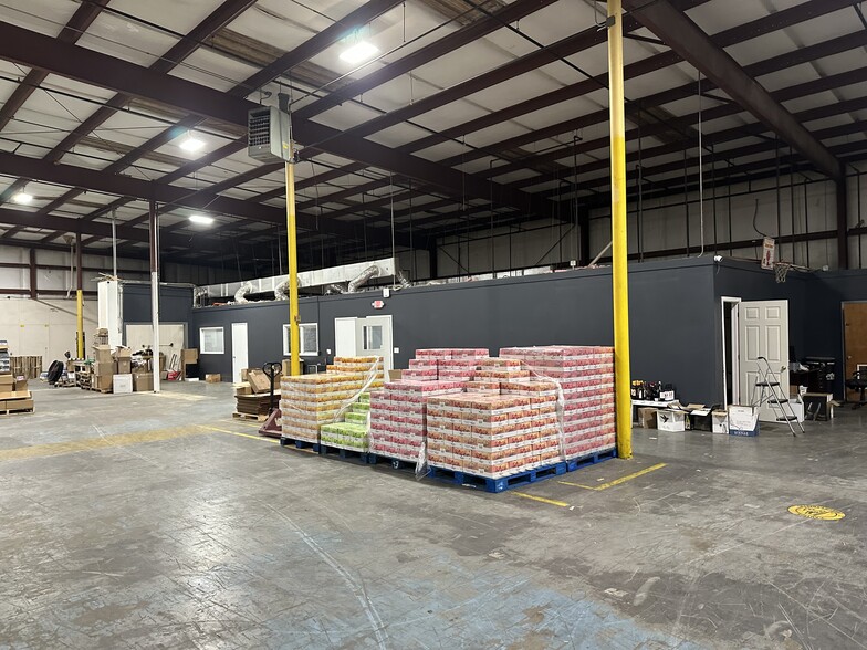 More Photos Of 1135 Walter Price Dr, Cayce Warehouse For Lease