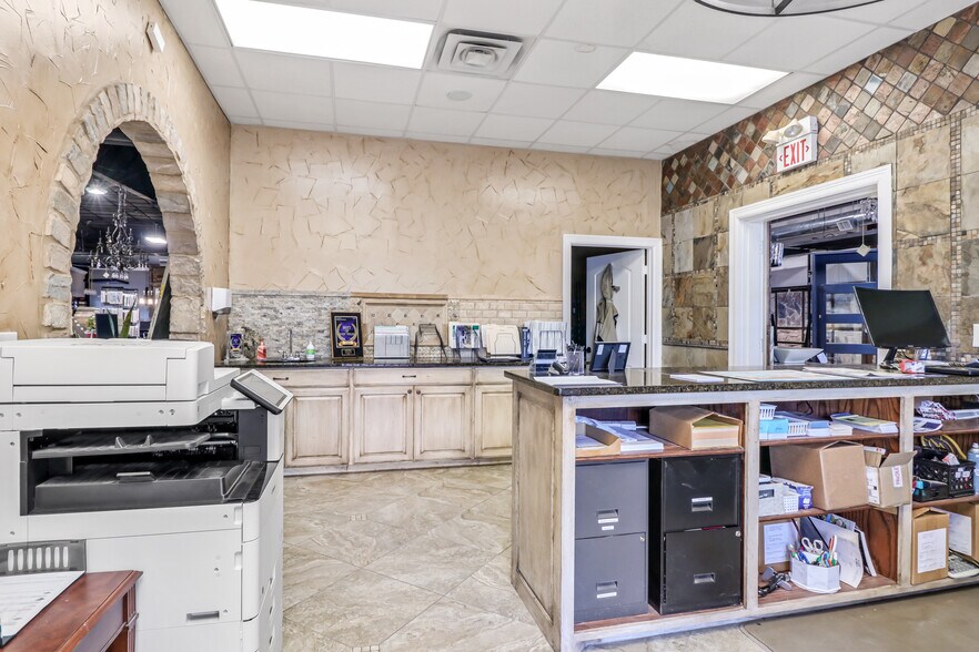 More Photos Of 4523 Judson Rd, Longview Storefront Retail Office For Sale