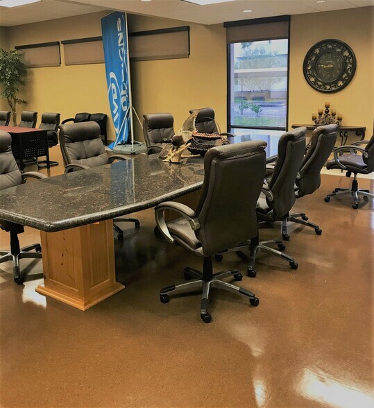 More Photos Of 16920 Park Row, Houston Office For Lease