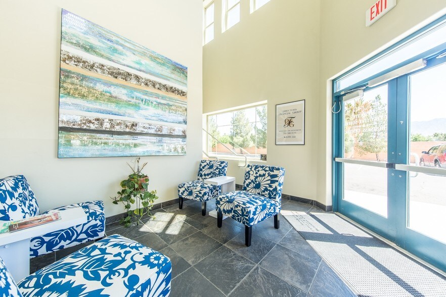 More Photos Of 450 Hillside Dr, Mesquite Medical For Lease