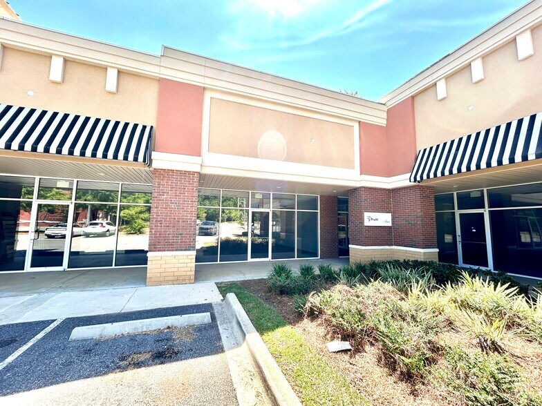 More Photos Of 2459 Mahan Dr, Tallahassee Storefront Retail Office For Sale