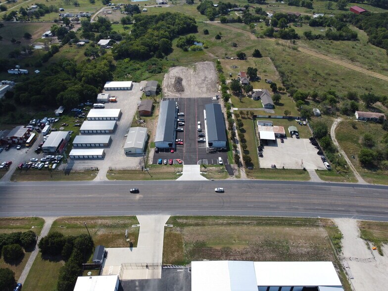 More Photos Of 6475 TX-276 Hwy, Royse City Showroom For Sale