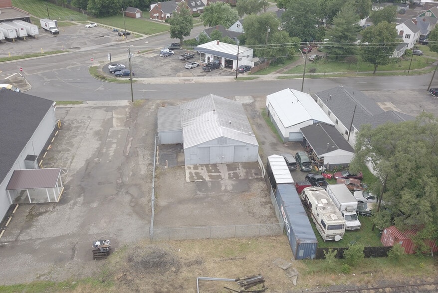 More Photos Of 2504 Atco Ave, Middletown Industrial For Sale