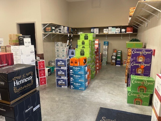 More Photos Of 2000 E Arlington Blvd, Greenville Freestanding For Sale