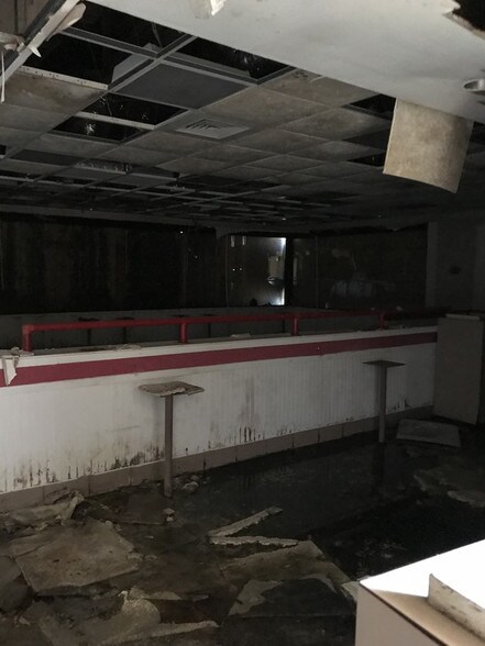 More Photos Of 14514 Jefferson Davis Hwy, Woodbridge Fast Food For Lease