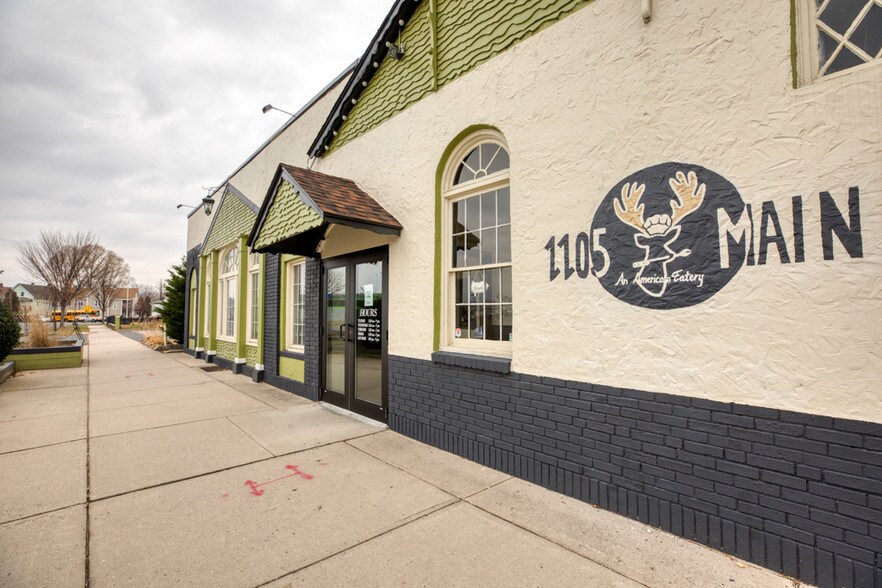 More Photos Of 1105 Main St, West Springfield Restaurant For Sale