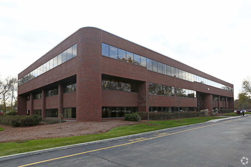 Primary Photo Of 112 Turnpike Rd, Westborough Office For Lease