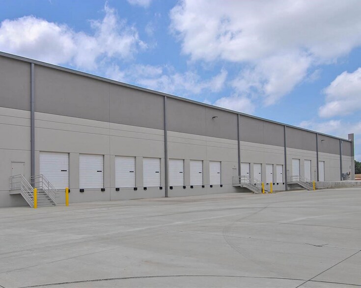 More Photos Of 5251 Frye Rd, Irving Manufacturing For Lease