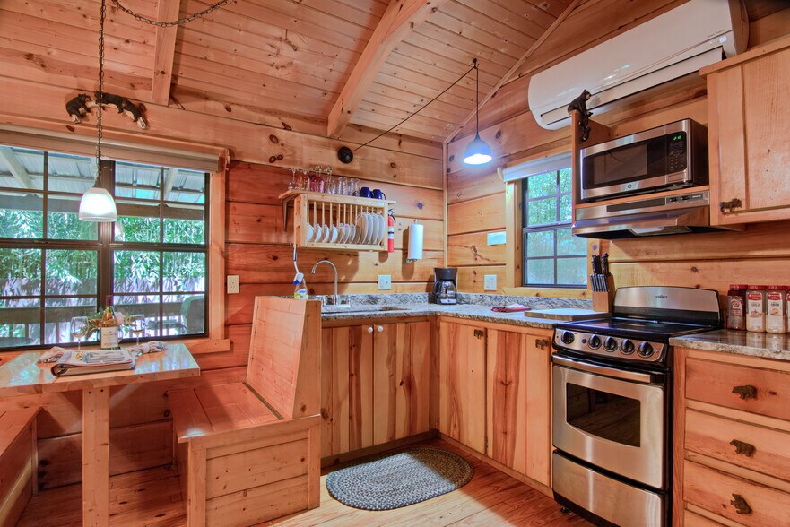 More Photos Of 5830 NC 209 Hwy, Hot Springs Specialty For Sale