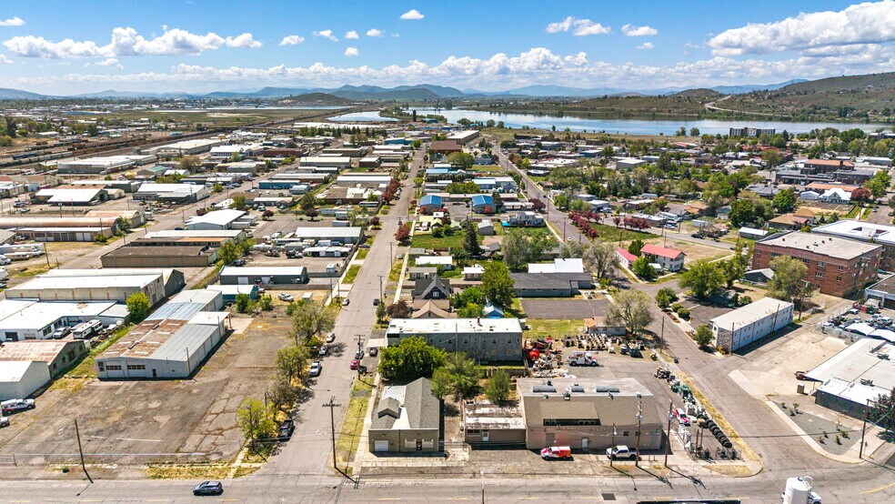 More Photos Of 224 S Broad St, Klamath Falls Apartments For Sale